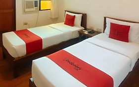 RedDoorz Plus at Balai Sofia Bed&Breakfast Batangas